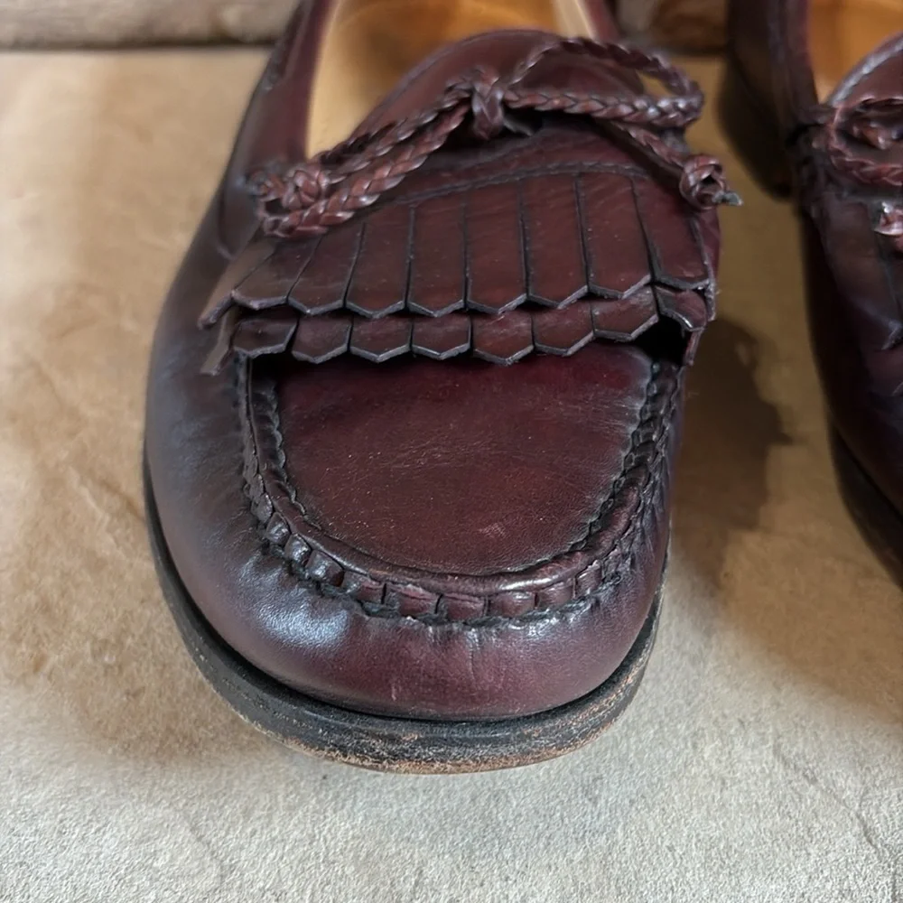 Allen Edmonds sz 10 brown leather loafers with tassels